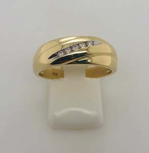 Men’s Diamond Wedding Rings