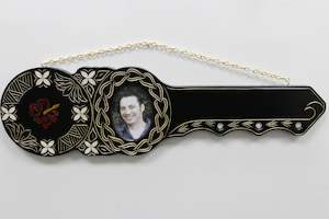 Native New Zealand Wooden 21st key with Hibiscus WM438SJ2H