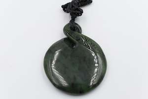 Greenstone Carving Collection: New Zealand Greenstone Twist