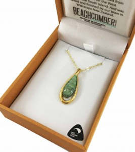 Greenstone Carving Collection: New Zealand Pounamu Set Gold Plated BBJ4137P