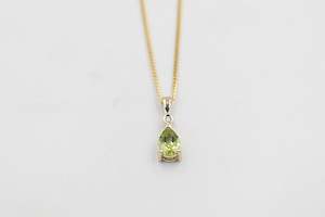 9ct Gold Genuine Peridot & Diamond Pendent P2000-PDDC