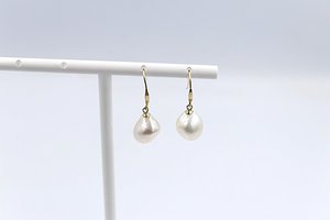 9ct Gold set Fresh water baroque Pearl drop Earrings SP02