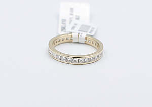 10ct Gold Lab Grown Round Diamond ET all round 1.05ct