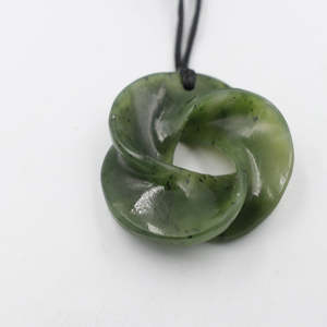 New Zealand Greenstone Moebius Ribbon HPN140