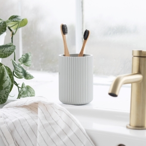 Products: Tumbler Grey Ridge