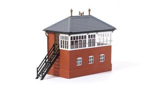Products: Ratio 552 GWR Brick Signal Box OO Scale