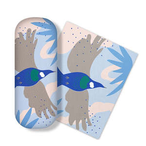 Cut-out Tui Glasses Case