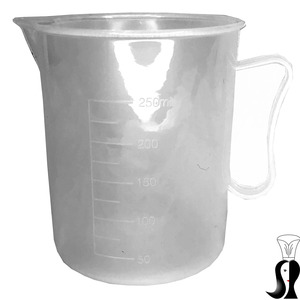 Products: Plastic measuring jug - HomeBakes