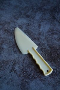 Products: Plastic Cutter - HomeBakes
