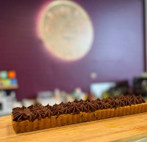 Bakery: Salted caramel cookie tart