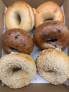 2ND BIRTHDAY BAGELS: Sourdough Bagel x6
