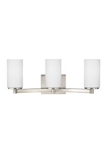 OUTLET - Hettinger 3 Light Wall Bracket by Visual Comfort Generation