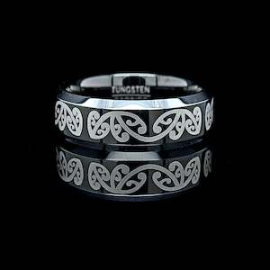 The Midnight Kaha Ring