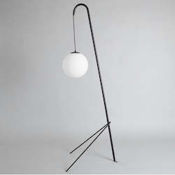 Lighting: Edward/Wrecking Ball/Lamp