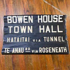 Sold: 31. Wellington Bus Blind