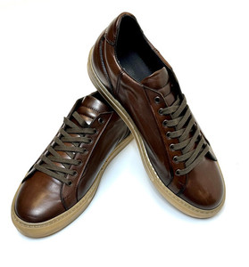 132 leather sneaker strangelynormal