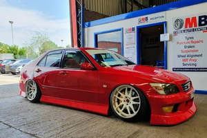 Body Kits Aero: ALTEZZA BN STYLE SIDE SKIRTS