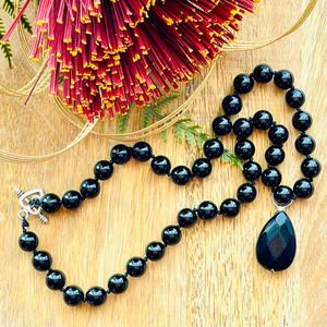 Products: Black Onyx Pendant Necklace Strength Within