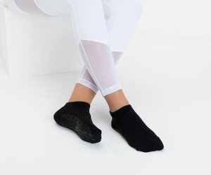 Products: Move Active Grip Socks - STUDIO 27