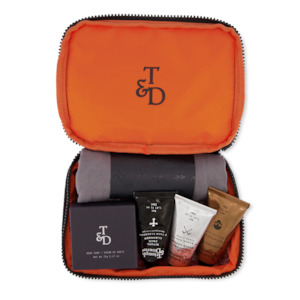 On The Road - Travel Kit 2.0