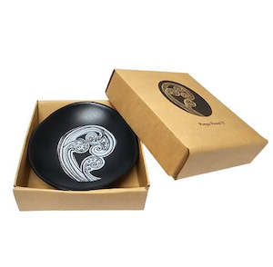 Jo Lupin: Jo Luping Design - White Ponga Detail On Black - 10cm Porcelain Bowl