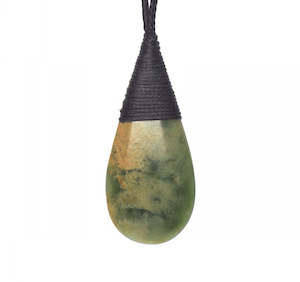 Ngai Tahu Pounamu: Medium Bound Roimata