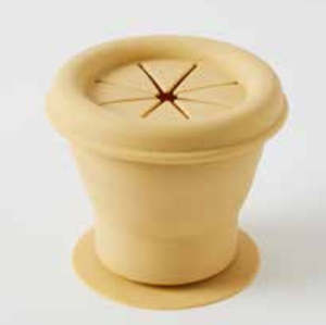 Glasses And Mugs: Henny Silicone Collapsible snack Cup - Lemon