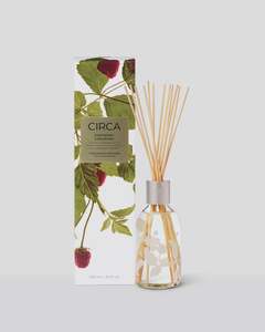 Home Fragrance: CIRCA 250ml Diffuser - Christmas - Raspberry & Rhubarb