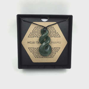 Ngai Tahu Pounamu: Double rounded Rau Kumera