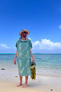 Outdoor And Adventure: KIWI TOWELIES - Adult L - Frank