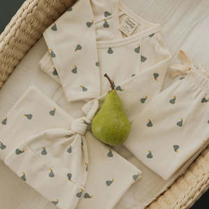 Clothing: WELCOME HOME SET, Petite Pear Print, Newborn