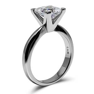 White Diamond Simulant Rings: Vittoria