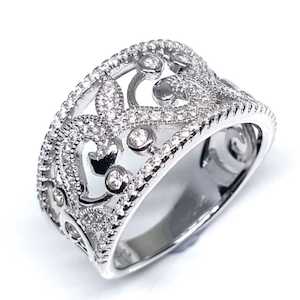 White Diamond Simulant Rings: Incantare