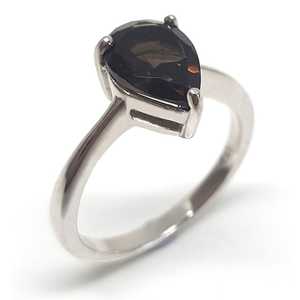 Gemstone Engagement Rings: Cairngorme