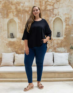 Freez: Bee Maddison | Classic Cotton Tee - Black