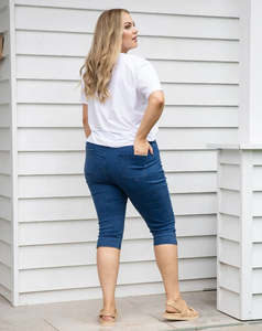 Freez: Bee Maddison | Slip On Capri