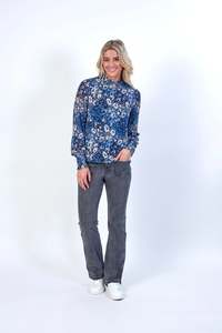 KNEWE - Zimi Top | Axel