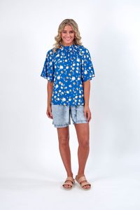 Knewe: Knewe - River Top | Wish