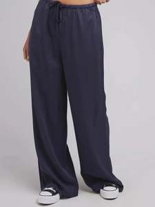 Silent Theory - Oscar Pants | Navy