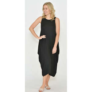 Cali Co: Cali & Co Cocoon Jersey Dress.