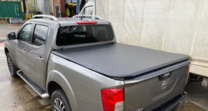 Nissan Navara NP300 Soft Tri-Fold Tonneau Cover (2021-2025)