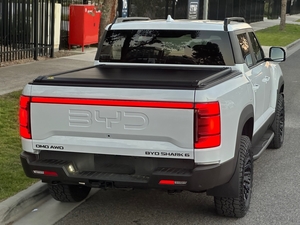 BYD Shark 6 Retractable Aluminum Electric Roller Shutter Lid (2025+)