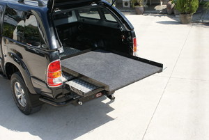 AVENGER Universal Tray Slide (1.4m Flat Bed)