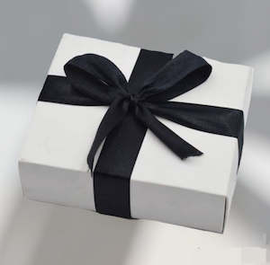 De Lorenzo: Build Your Own Gift Box