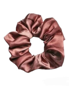 Scrunchies: STYLECOM.NZ ▪︎ SCRUNCHIE | BRONZE PINK • M