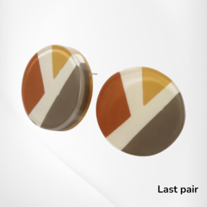Abba Zsiska Handmade Jewellery: 7350504MUSTQ00 ABBA mustard stud