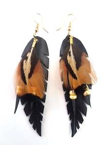 Feathers: TUI8PHGBEADG Feather Earring