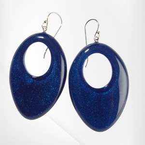 Colourful Statements Earrings: 40105279235Q00 COLOURFUL STATEMENT blue short hook