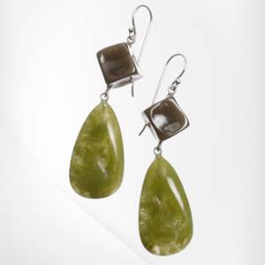 Jewelry: 2400501CAS3Q00 CASBAH green short hook