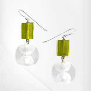 Bubbling Pearls: P0105019173Q00 Pearl Hook Earring  Green